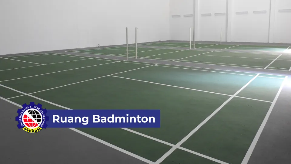 Fasilitas Ruang Badminton Universitas STEKOM